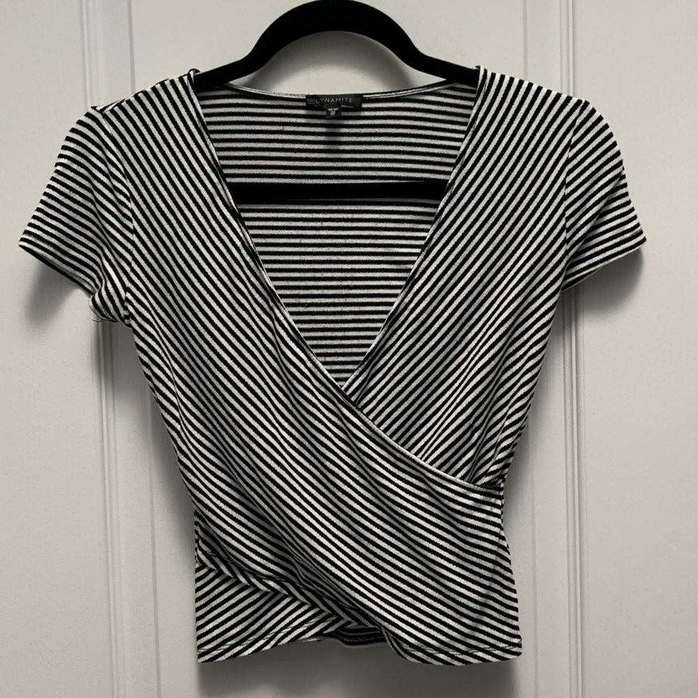 DYNAMITE | Crop Top